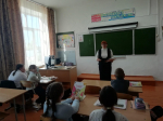 С книгой поведешься, ума наберешься