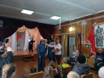 Смех, цветы и комплименты!